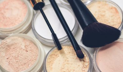 Fondöten Türleri: Likit, Stick, Pudra, BB Krem