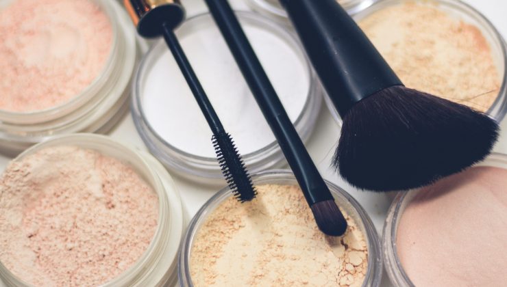 Fondöten Türleri: Likit, Stick, Pudra, BB Krem